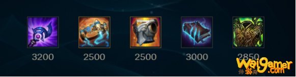 《LOL》10.10中单丛刃大虫子天赋出装介绍
